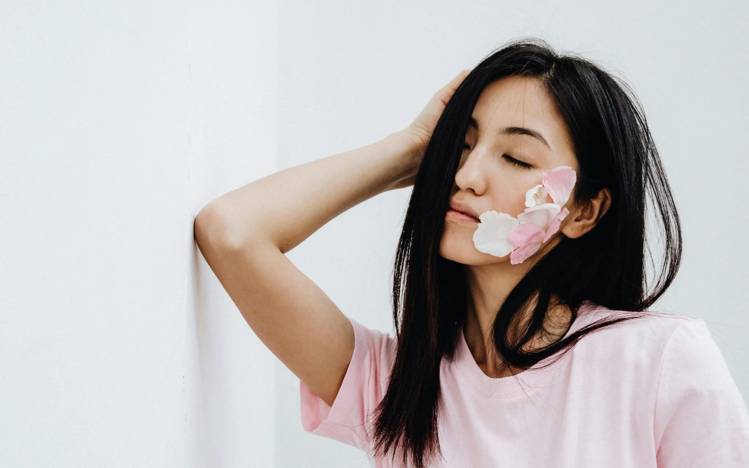 Rambut Tetap Lembut dan Awet Muda dengan Serum Penghalus Rambut Venon